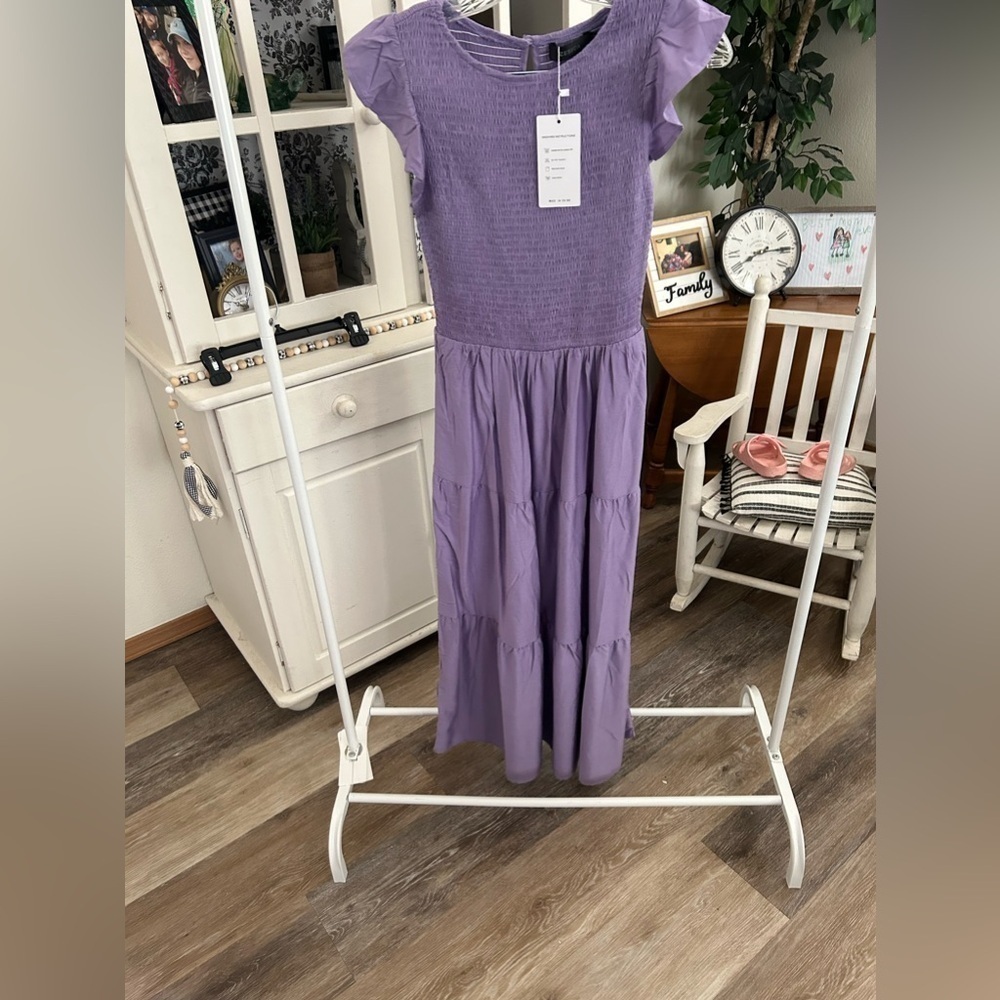 NWT Zesika XS Purple flutter sleeve tiered dress with pockets